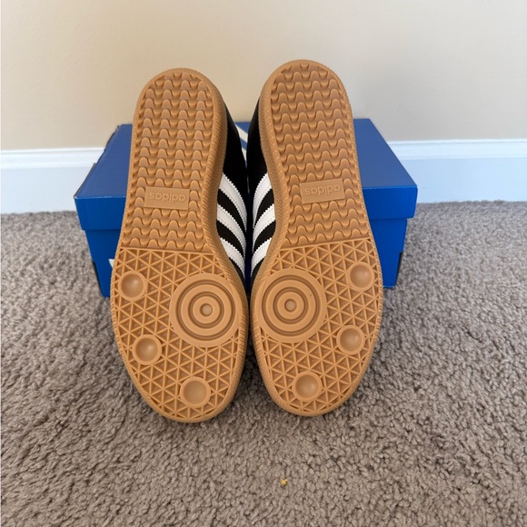 NWT - Adidas Samba Jane - GS 6.5Y - Picture 4 of 5